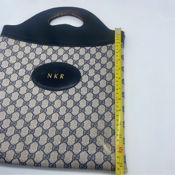 Gucci GG Monogramed Shopper Tote - Picture 14 of 15